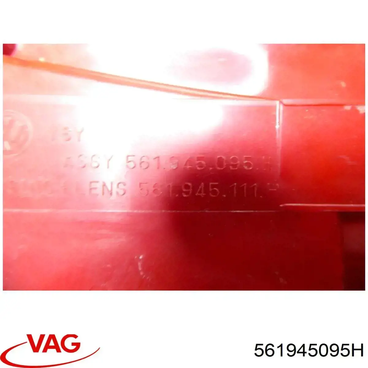 Задня ліва зовнішня фара VAG 561945095H ціна, від 125.38 USD