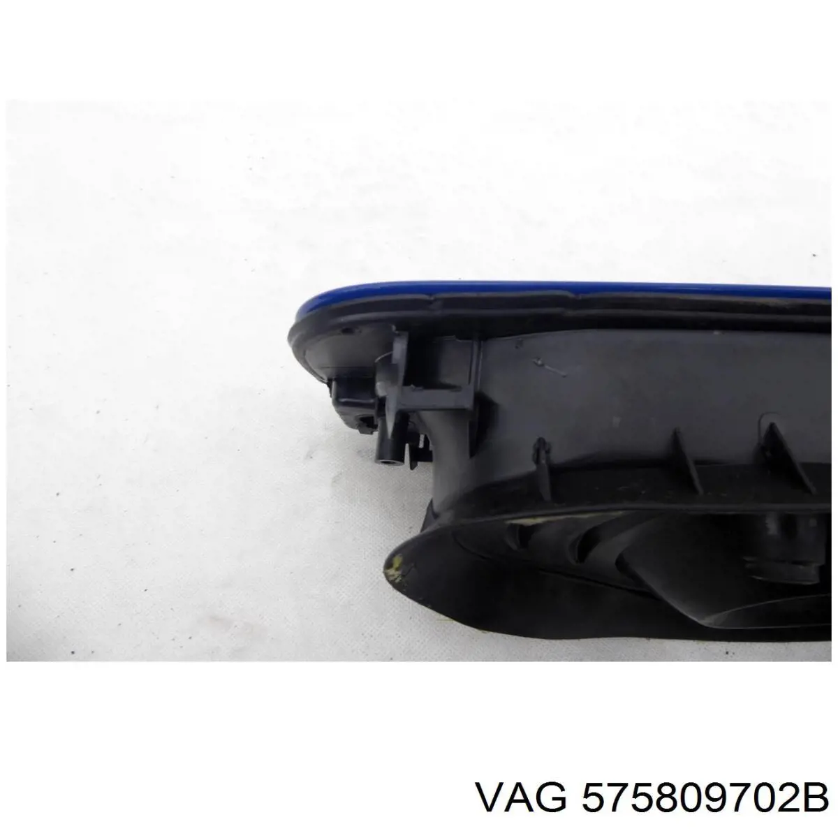  575809702D VAG