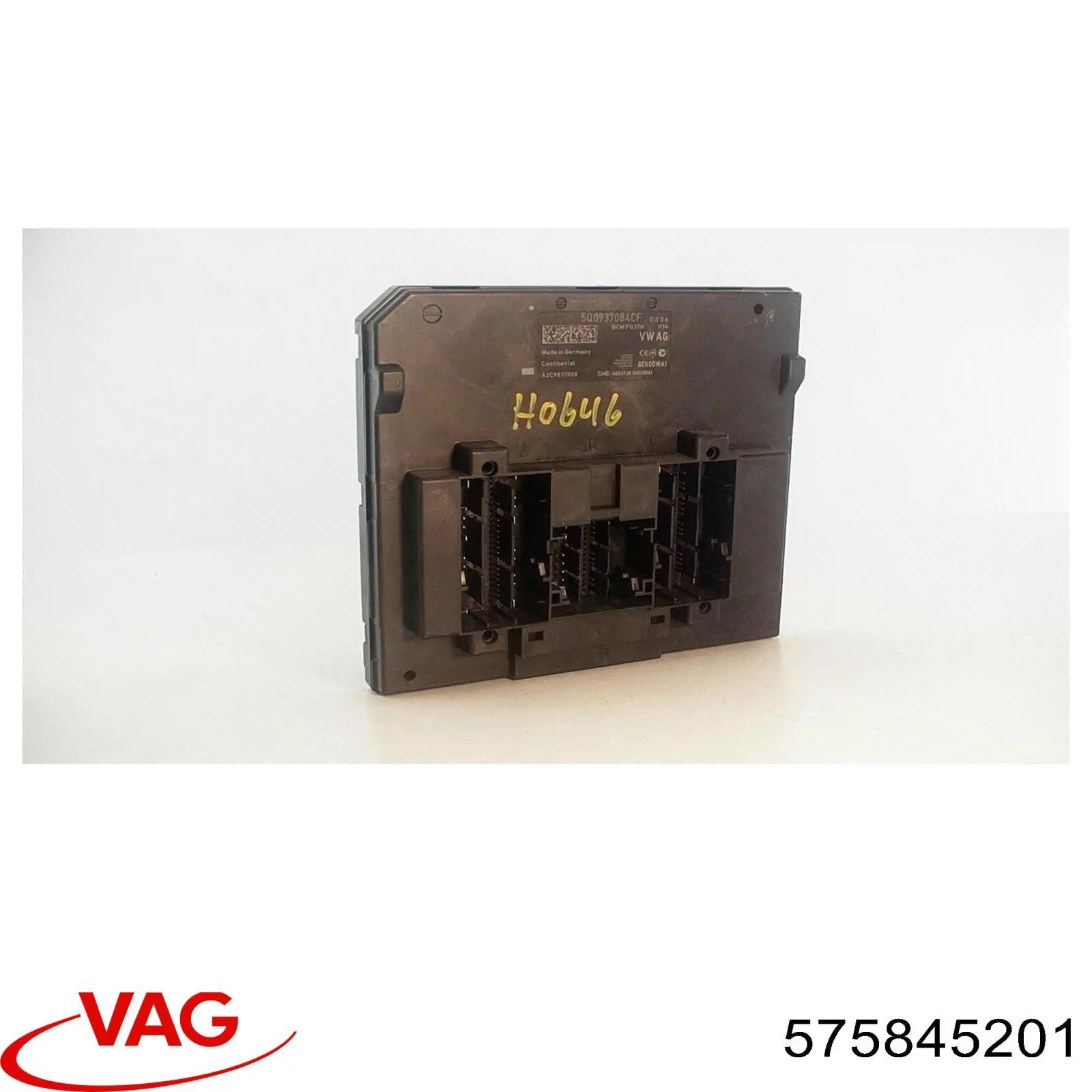 Скло передніх дверей, лівою GS6423D301 XYG