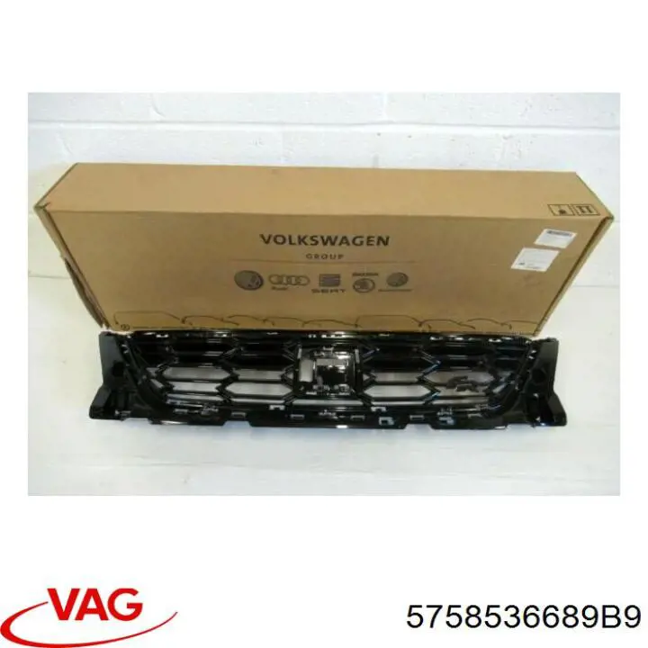5758536689B9 VAG Решітка радіатора