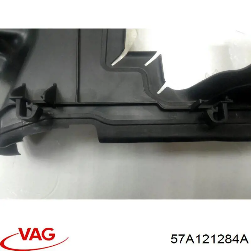 Повітропровід (дефлектор) радіатора, правий VAG 57A121284A ціна, від 28.59 USD