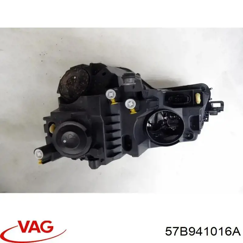 Фара права 57B941016A VAG