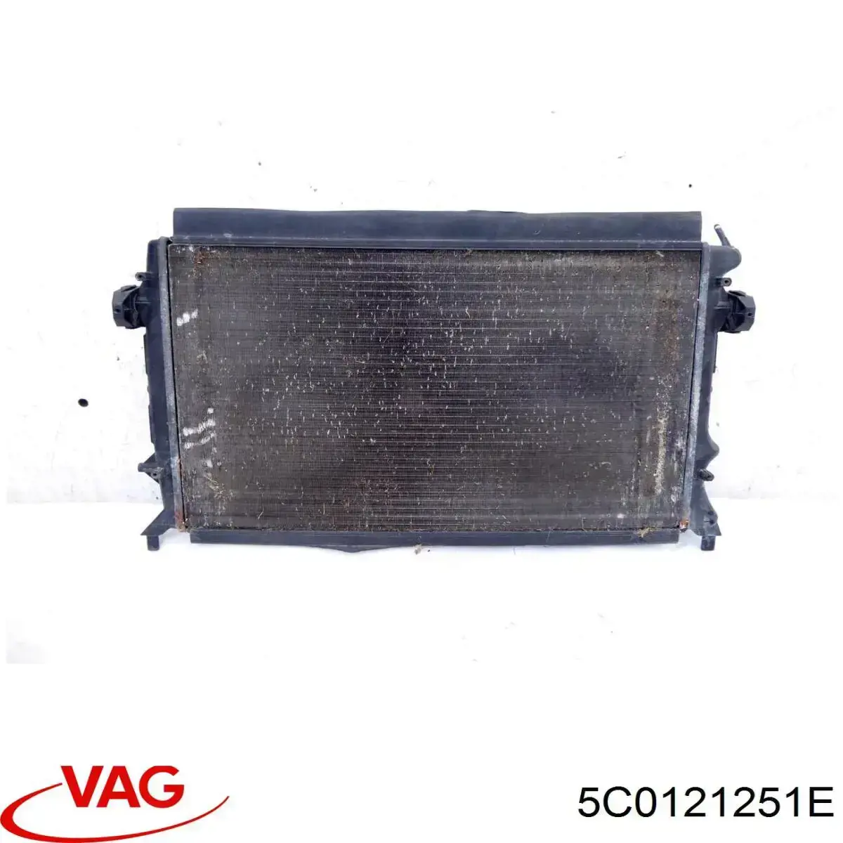 Радіатор основний VAG 5C0121251E ціна, від 47.69 USD