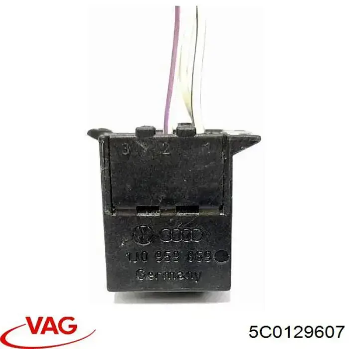 Корпус повітряного фільтра VAG 5C0129607 ціна, від 63.13 USD
