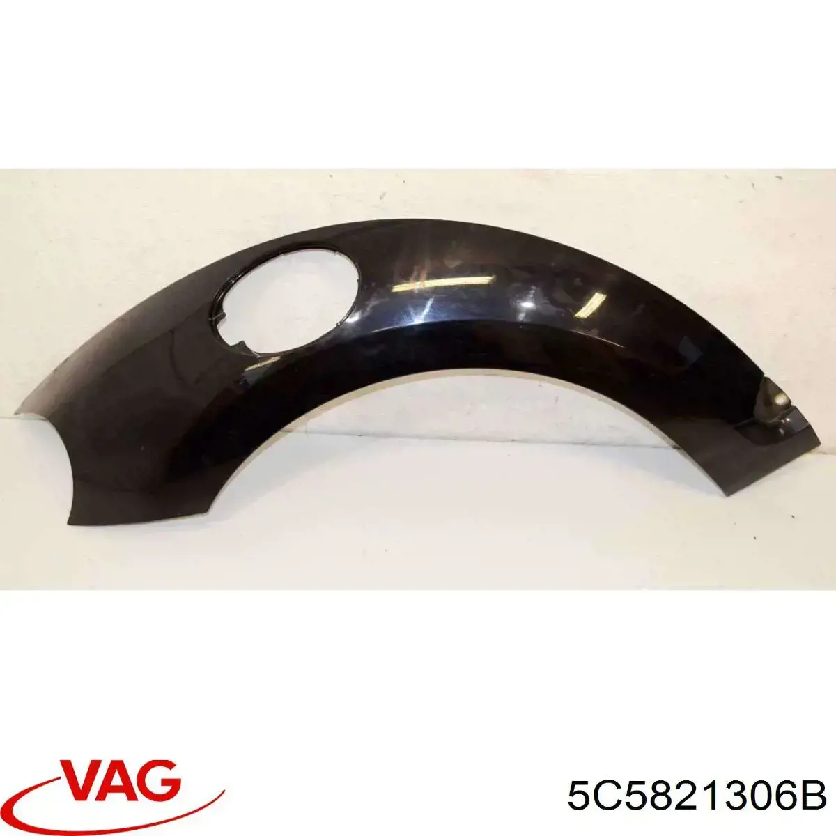 Бічна частина задні праві VAG 5C5821306B ціна, від 492.35 USD