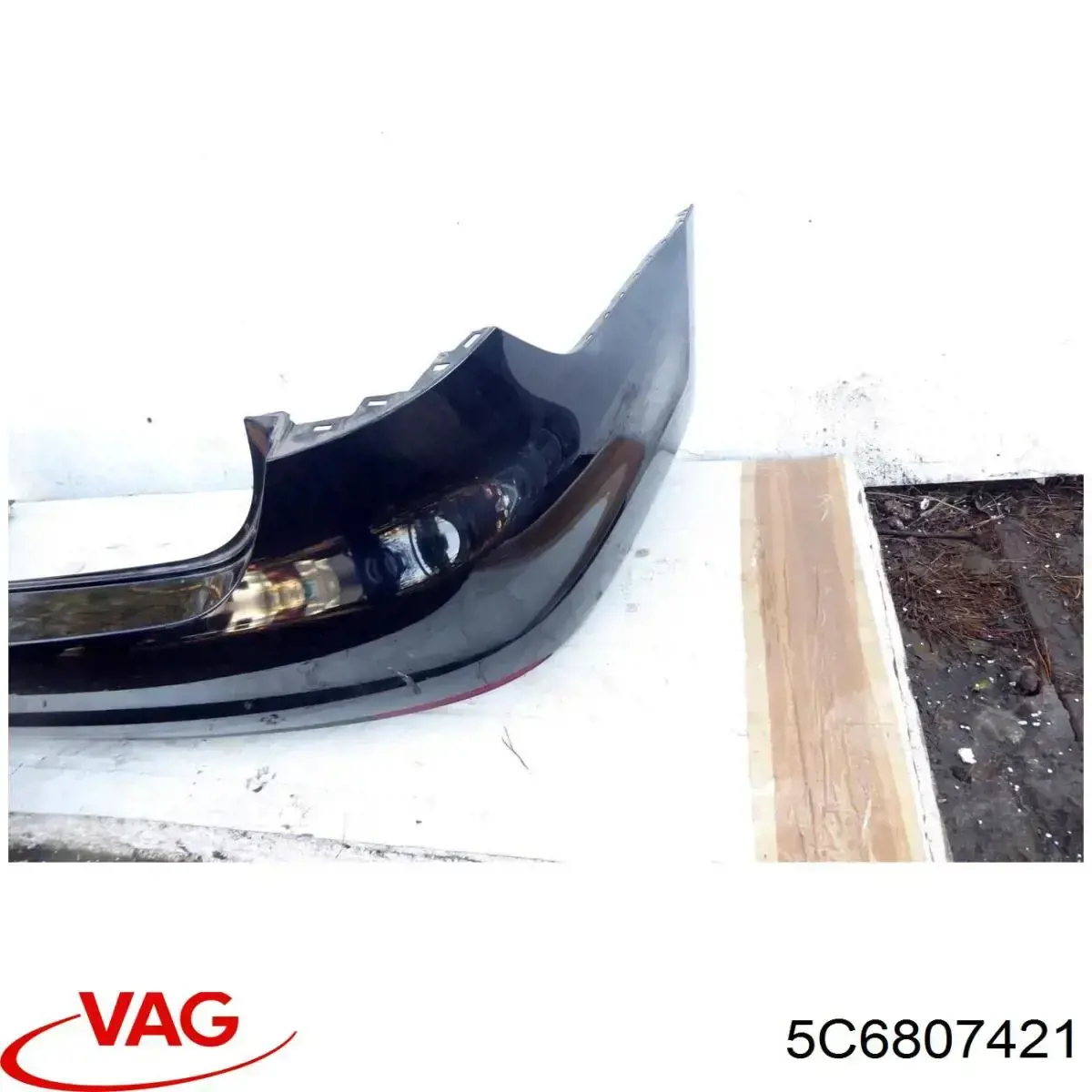 Купити 5C6807421 VAG Задній бампер