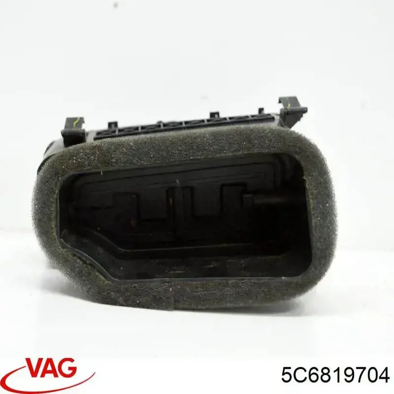  VAG 5C6819704