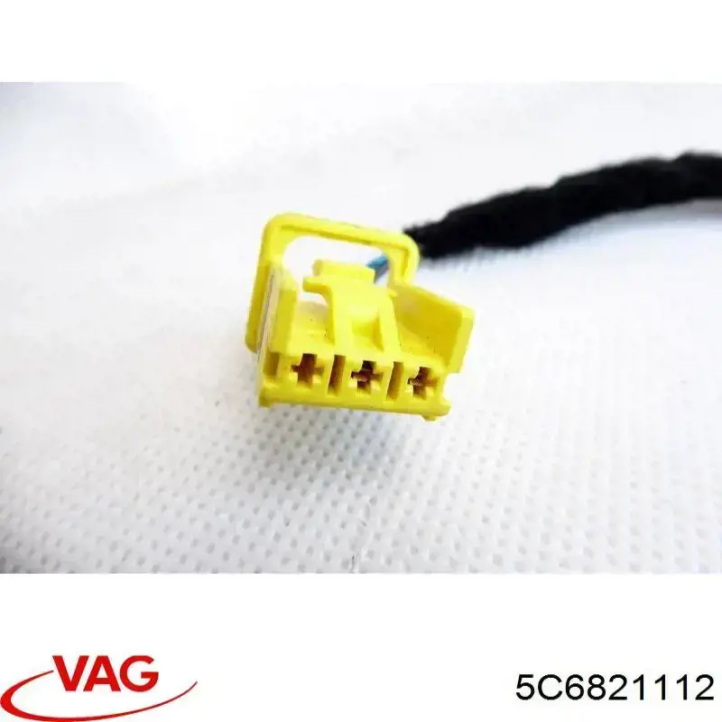 5C6821112 VAG Ущільнювач арки крила