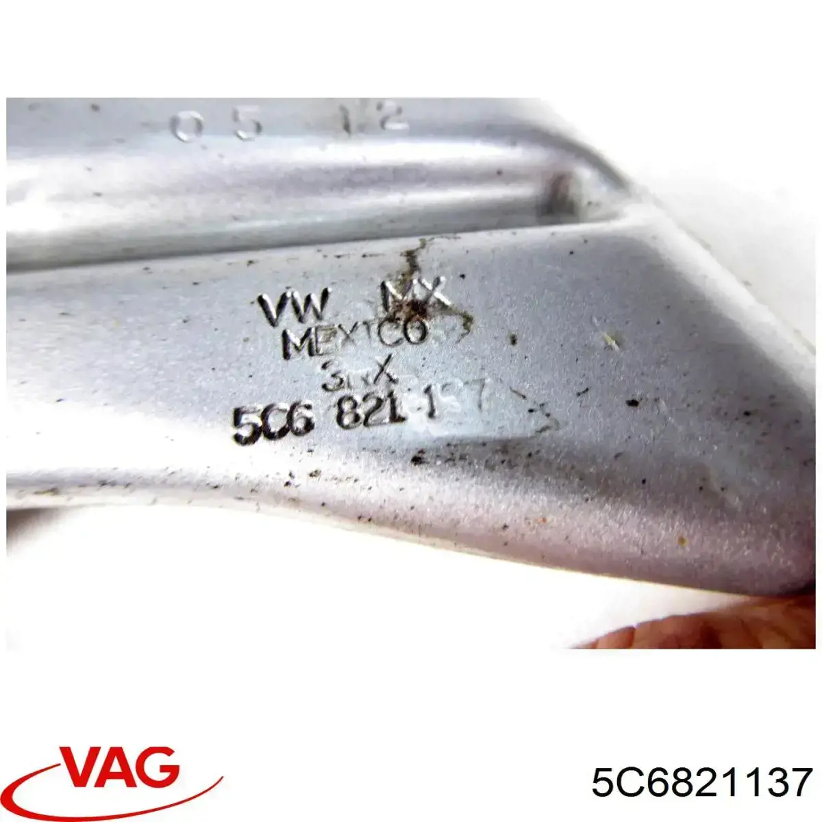 5C6821137 VAG 
