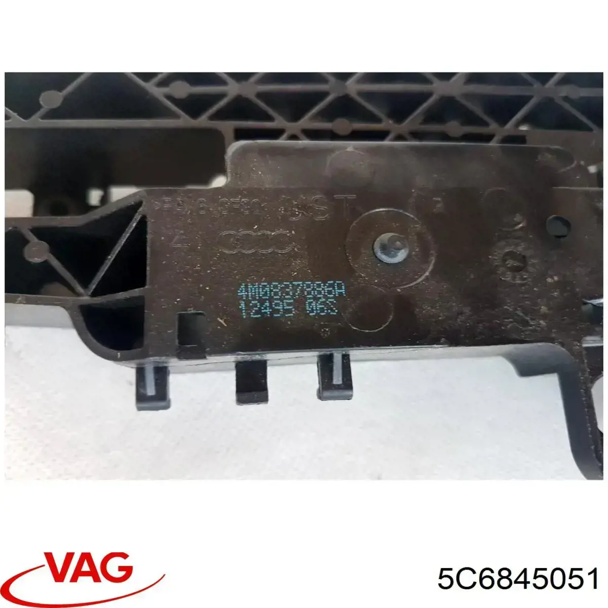  VAG 5C6845051