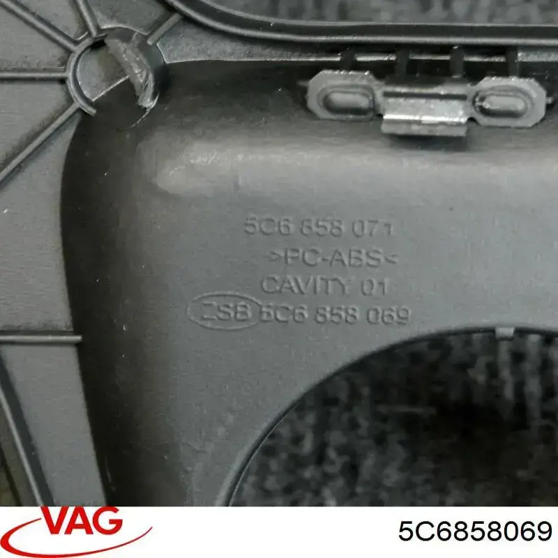 5C6858069 VAG 
