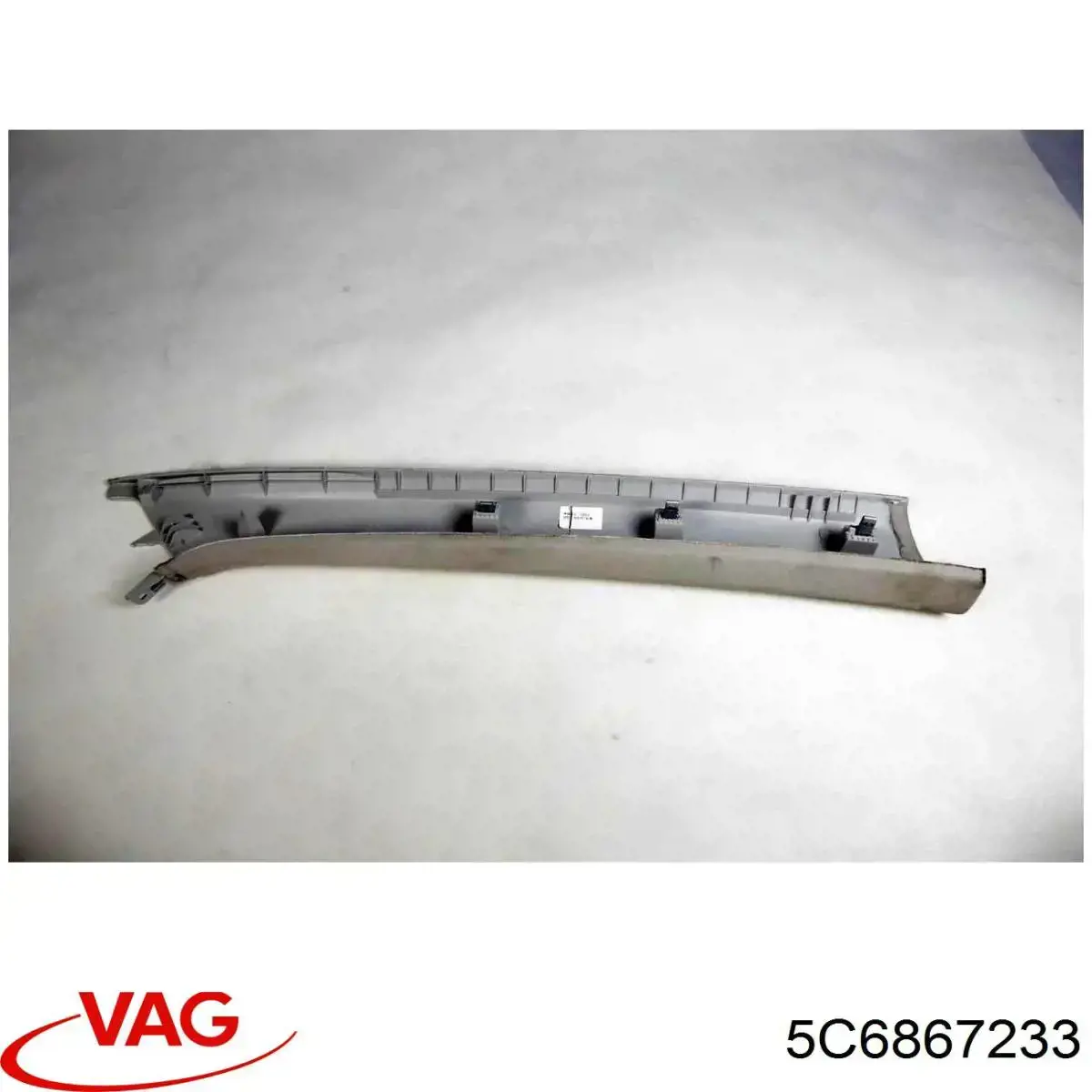 5C6867233 VAG Обшивка стійки кузова внутрішня, передня ліва