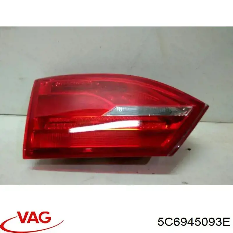 Стоп задній VAG 5C6945093E ціна, від 59.26 USD