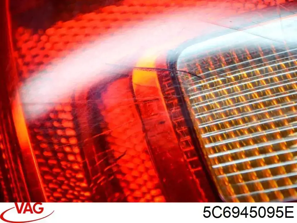 Купити 5C6945095E VAG Ліхтар задній лівий, зовнішній