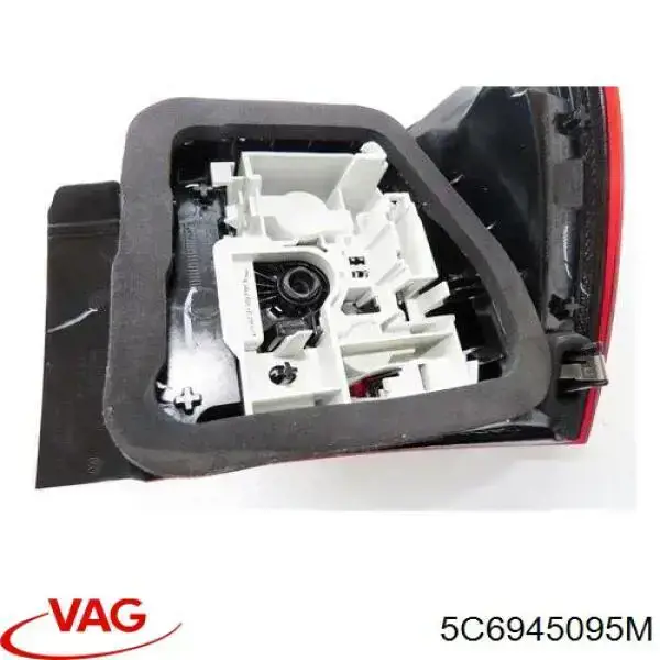 Задня ліва зовнішня фара VAG 5C6945095M ціна, від 25.34 USD