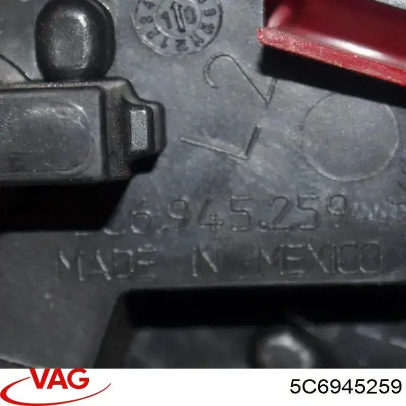 Ліхтар задній лівий, внутрішній 5C6945259 VAG