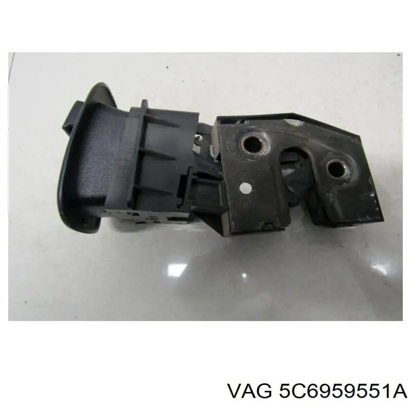  VAG 5C6959551A ціна, від 16.47 USD