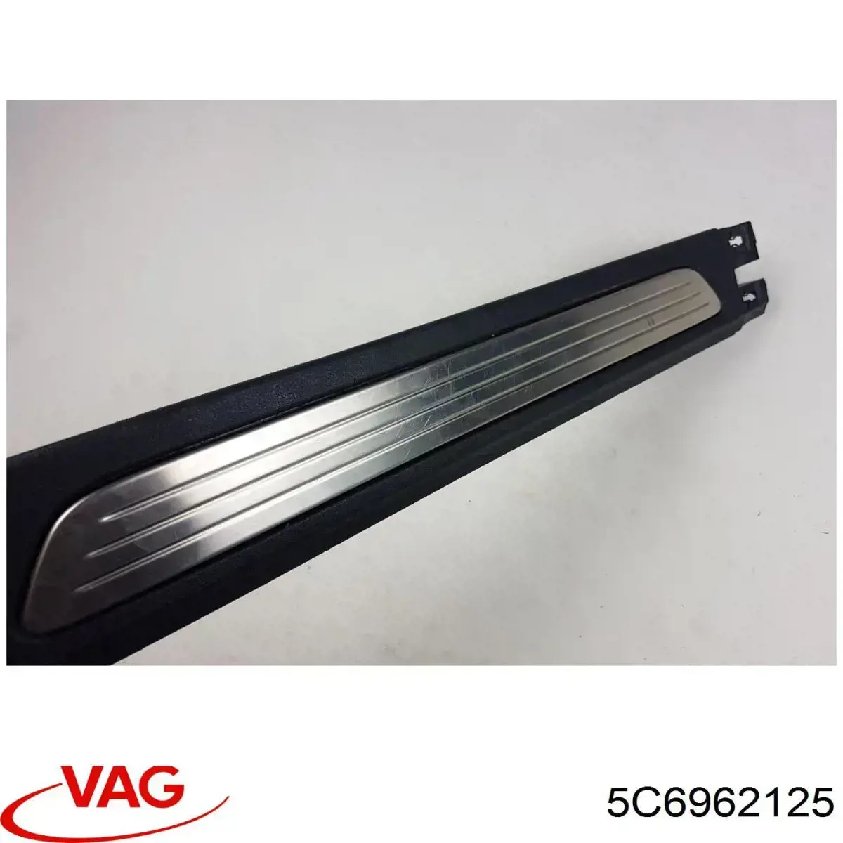 Кнопка центрального замка VAG 5C6962125