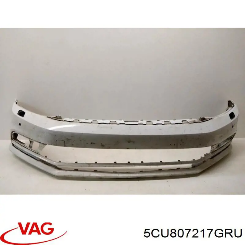 Бампер на авто VAG 5CU807217GRU ціна, від 444.20 USD