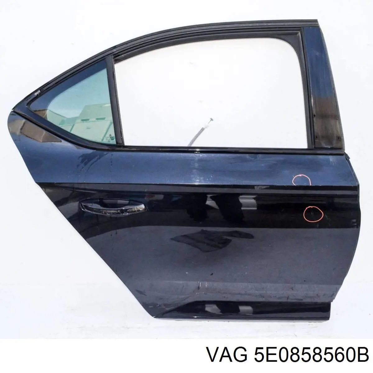 Купити 5E0858560B VAG Накладка рульової колонки
