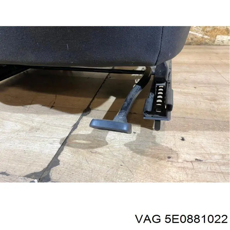 5E0881022 VAG 