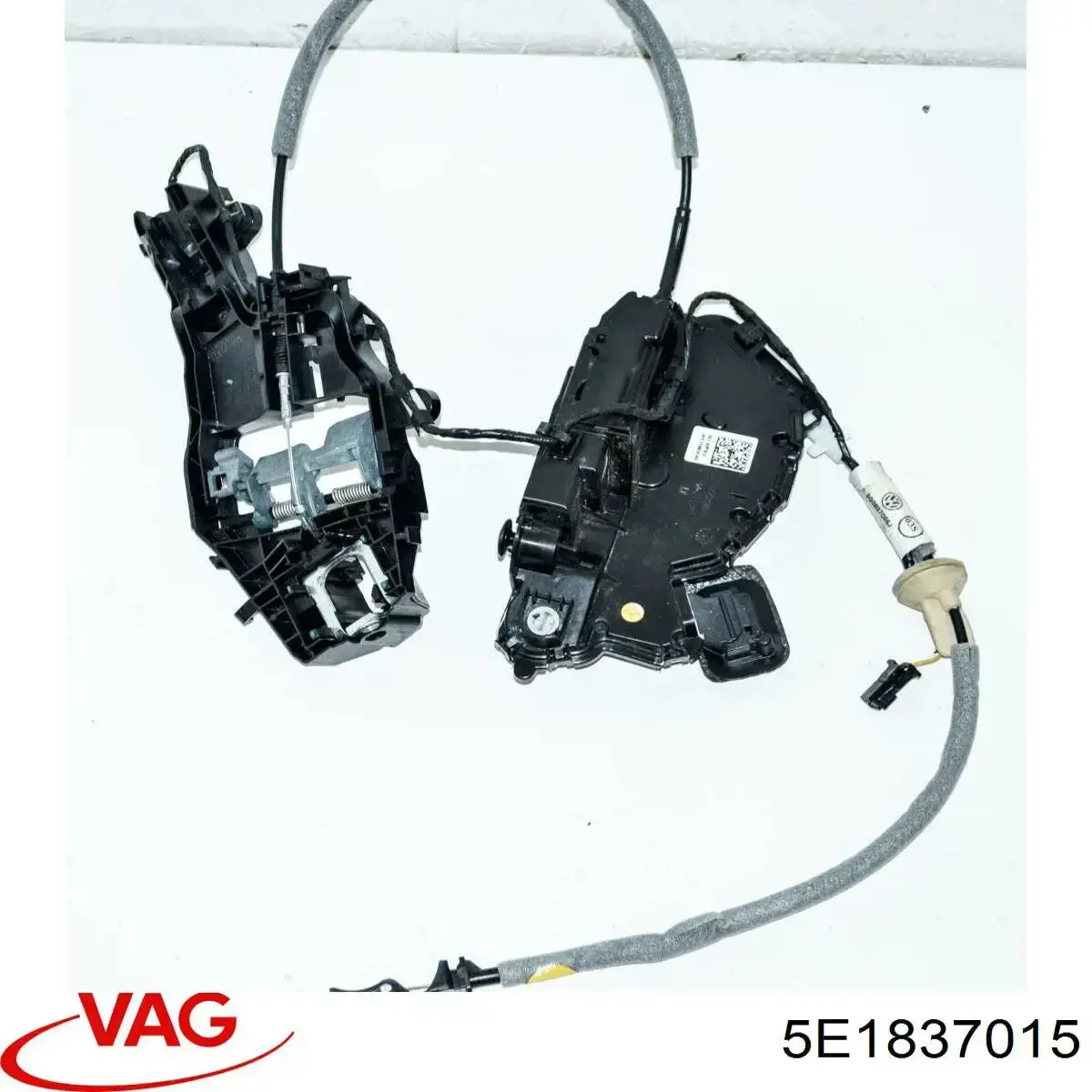 Замок передньої двері, лівої VAG 5E1837015 ціна, від 38.26 USD