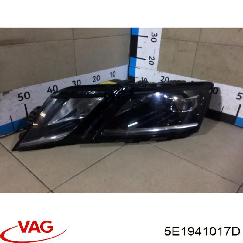 Фари Magneti Marelli LPP692 ціна, від 279.00 USD