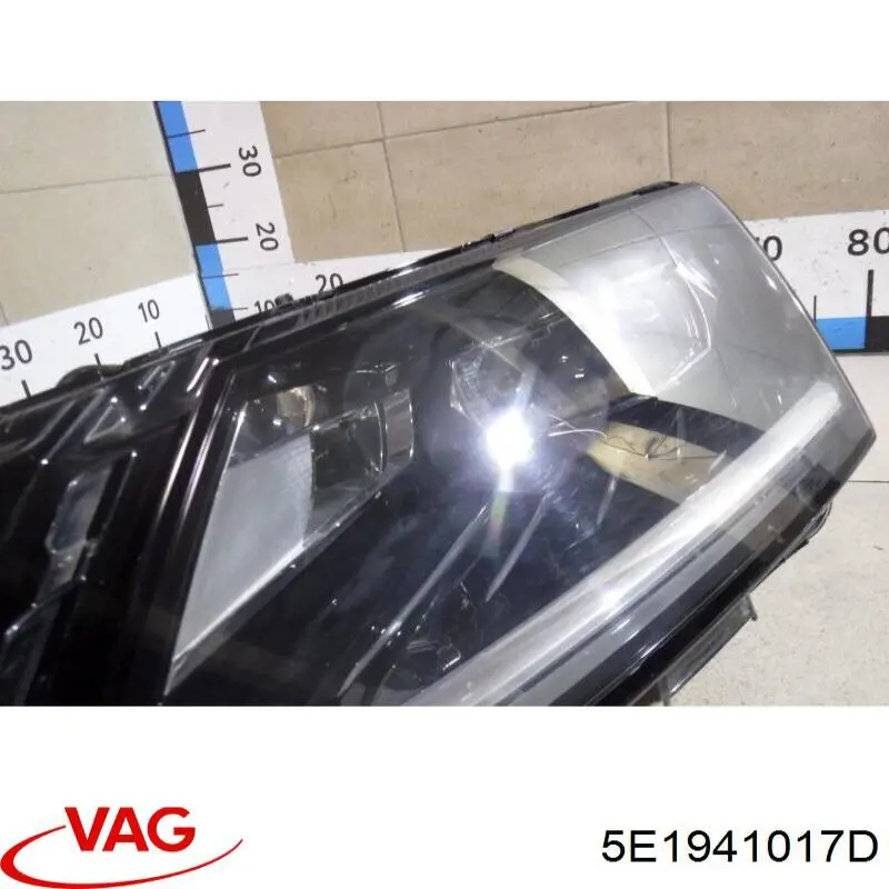 Купити LPP692 Magneti Marelli Основна фара в зборі ліва