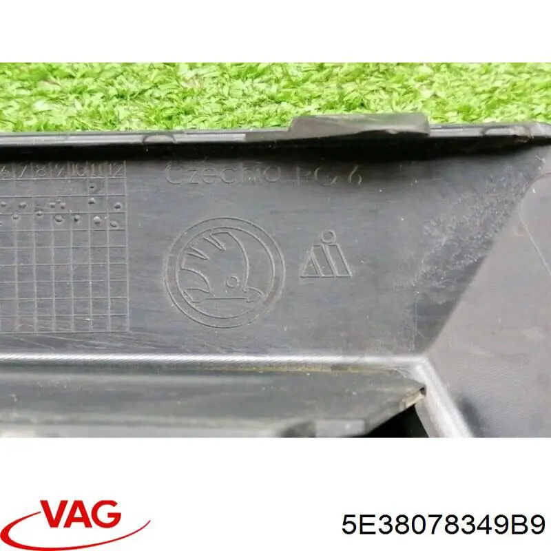 Молдинг переднього бампера, правий Diamond/DPA 88071864602 ціна, від 8.79 USD