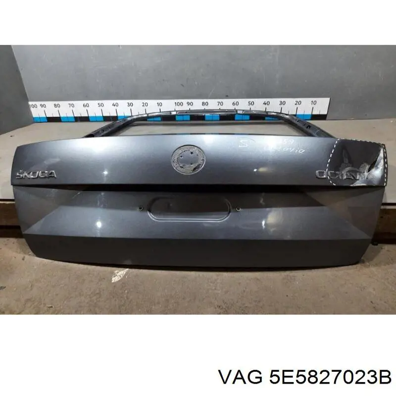 Купити 5E5827023B VAG Задня ляда