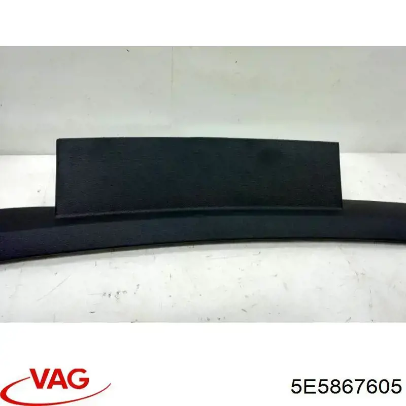 5E5867605 VAG Пластик п'ятих дверей
