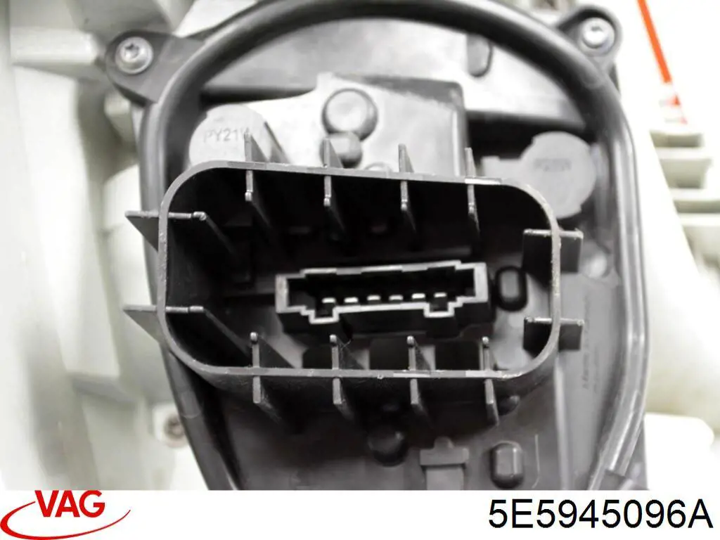 Задня права фара 1112673062 TYC