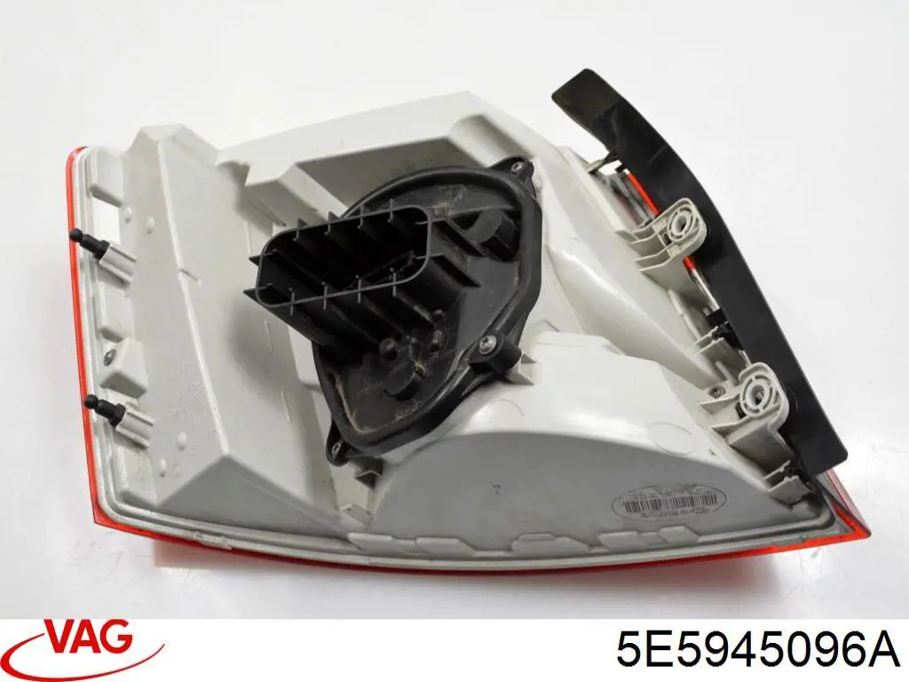 Задня права фара 5E5945096A VAG