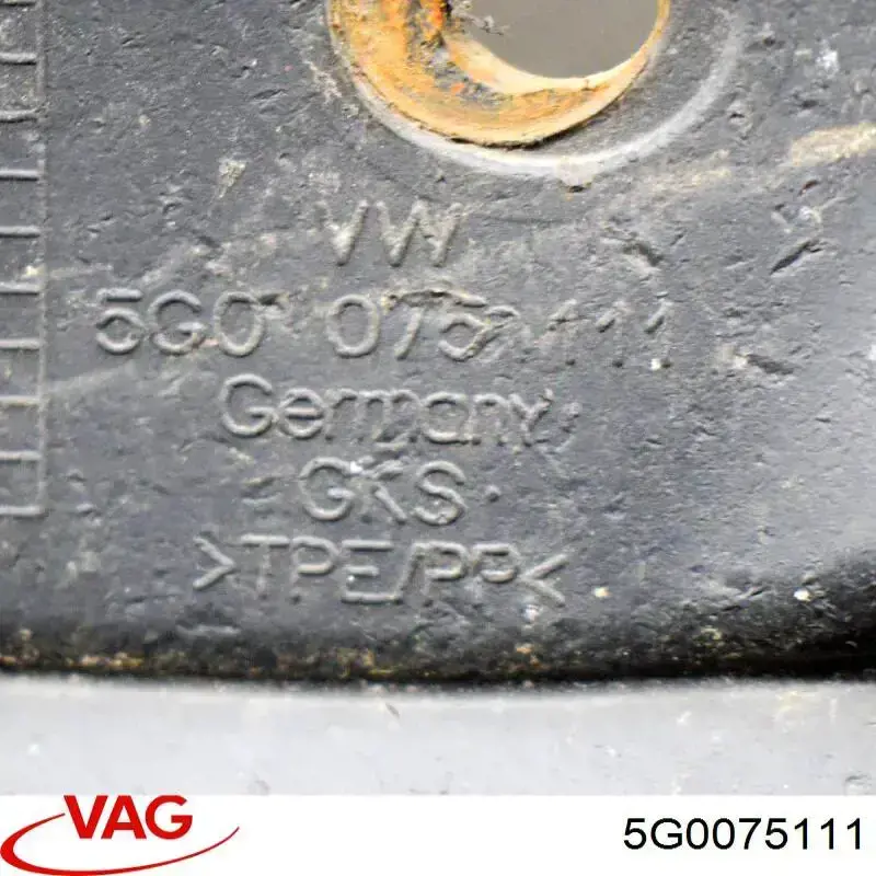 Комплект передніх бризковиків на Volkswagen Golf ALLTRACK VII BA5, BV5