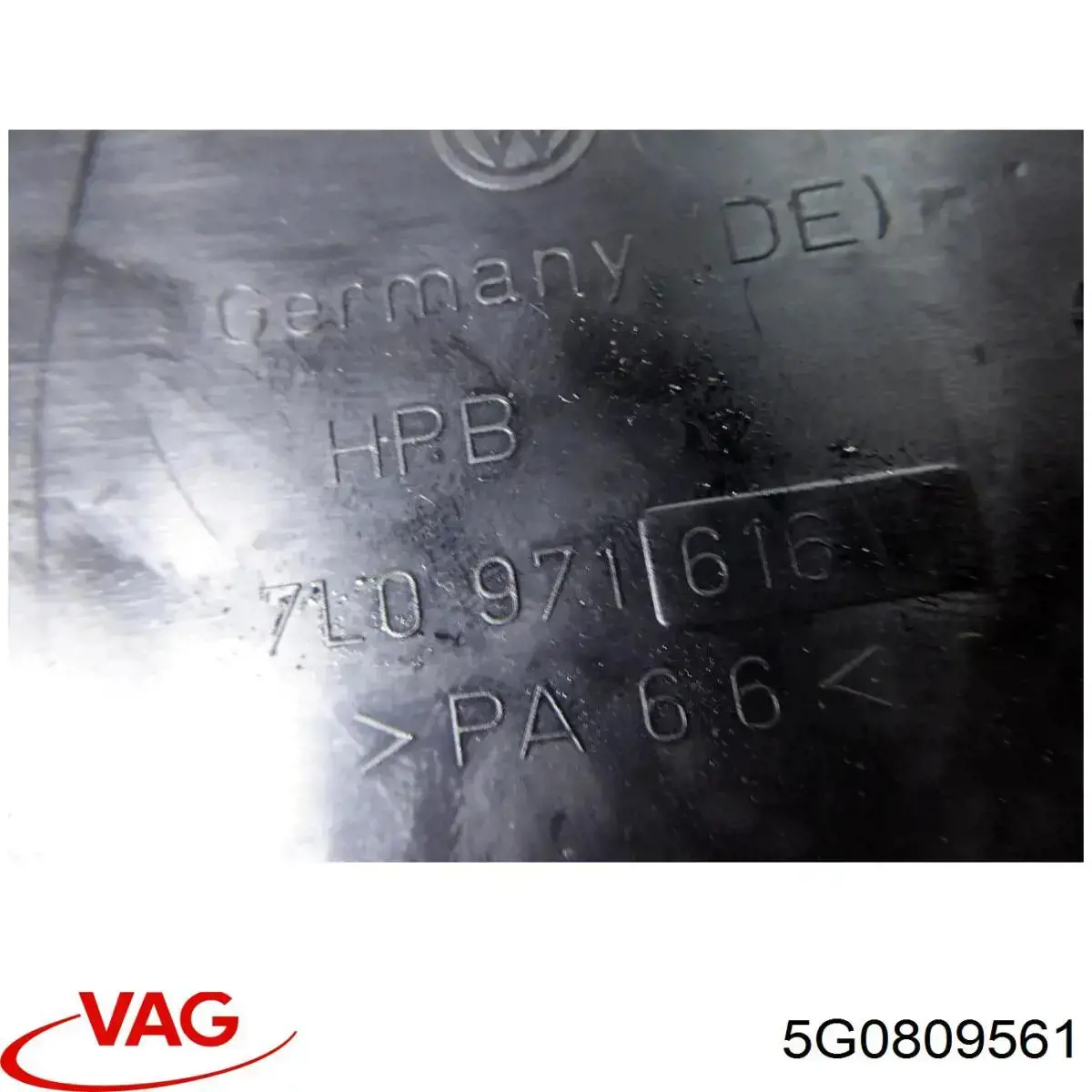 Купити 5G0809561 VAG Кронштейн кріплення крила переднього лівого, передній