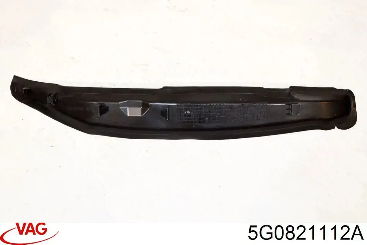 Купити 5G0821112B VAG Ущільнювач крила