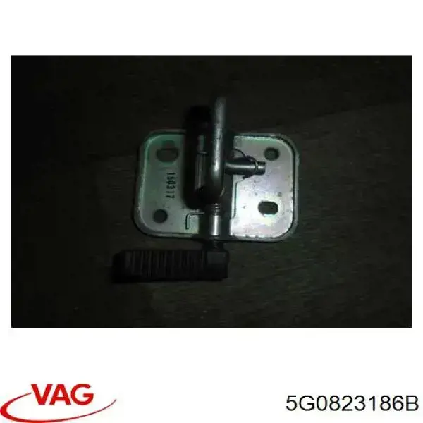 Купити 5G0823186B VAG Замок капота