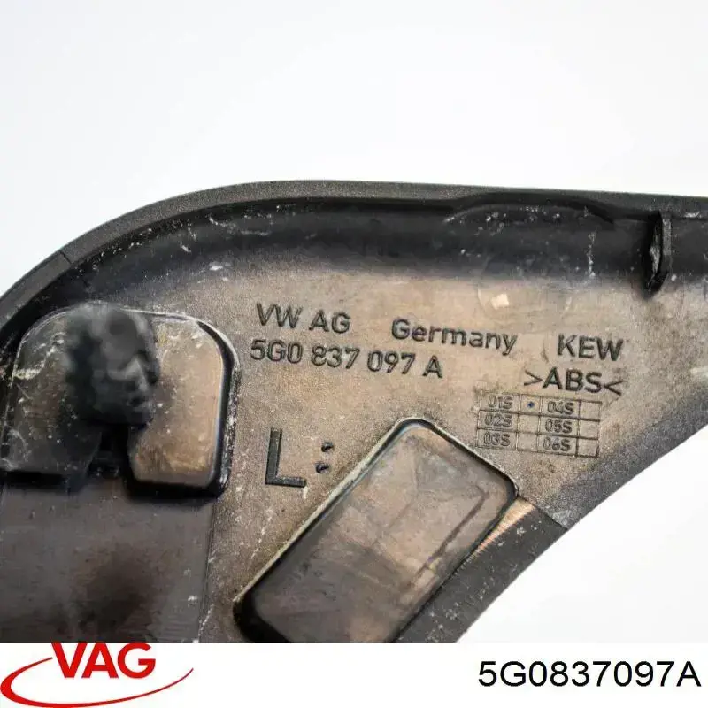  VAG 5G0837097A ціна, від 5.07 USD