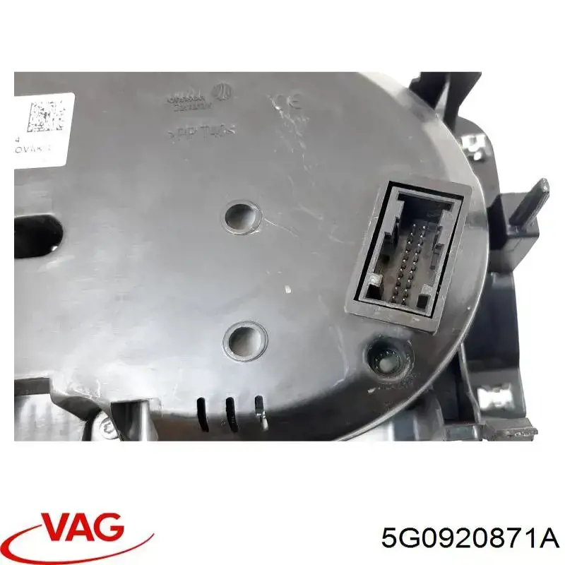 Прилади управління VAG 5G0920871A ціна, від 1146.77 USD