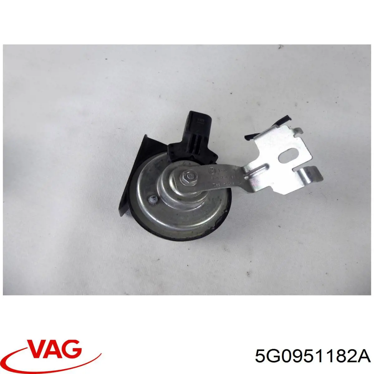  VAG 5G0951182A ціна, від 5.07 USD