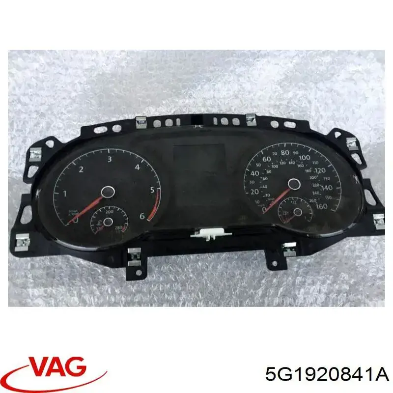 щиток приладу VAG 5G1920841A ціна, від 145.32 USD