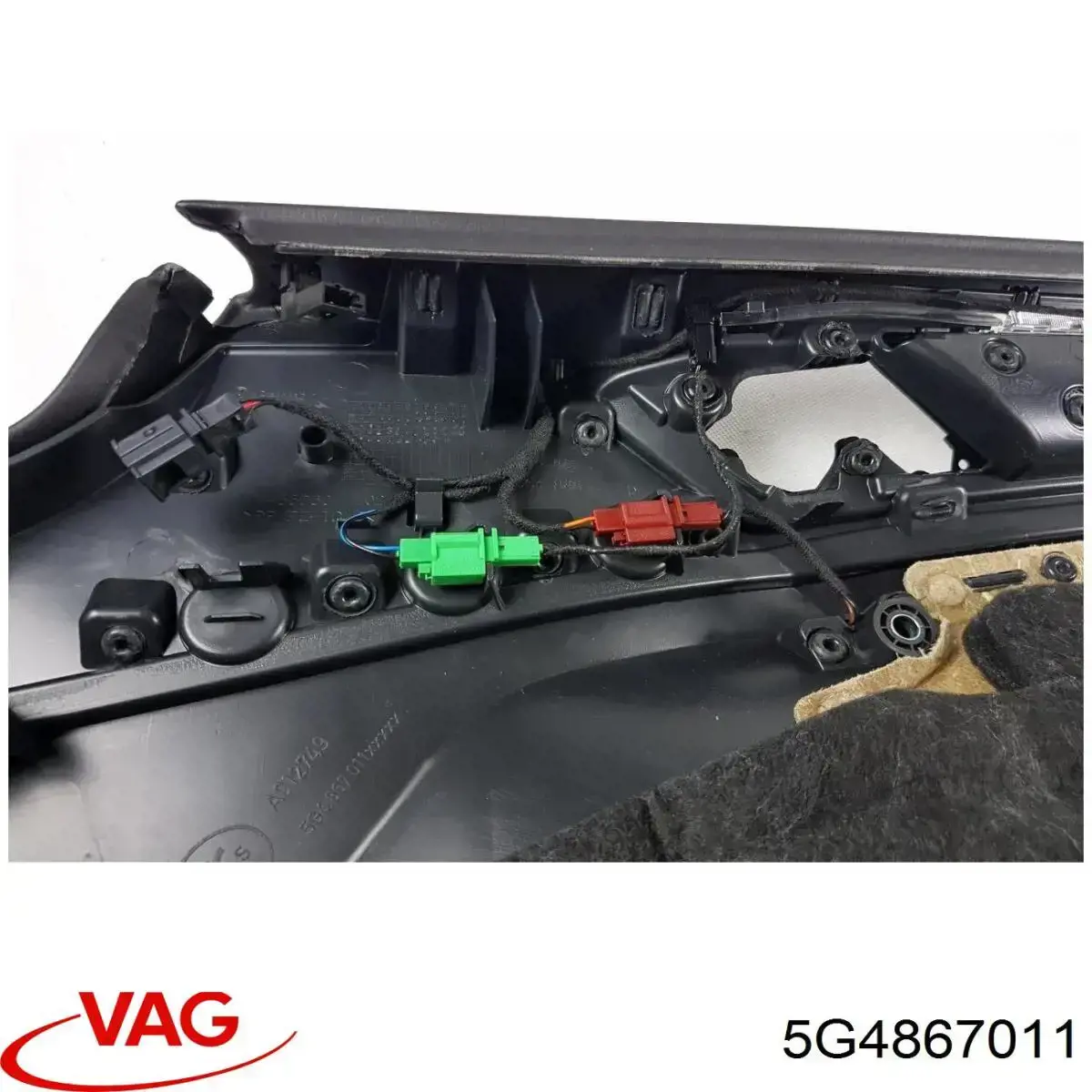 Купити 5G4867011 VAG Картка обшивки задніх дверей лівих