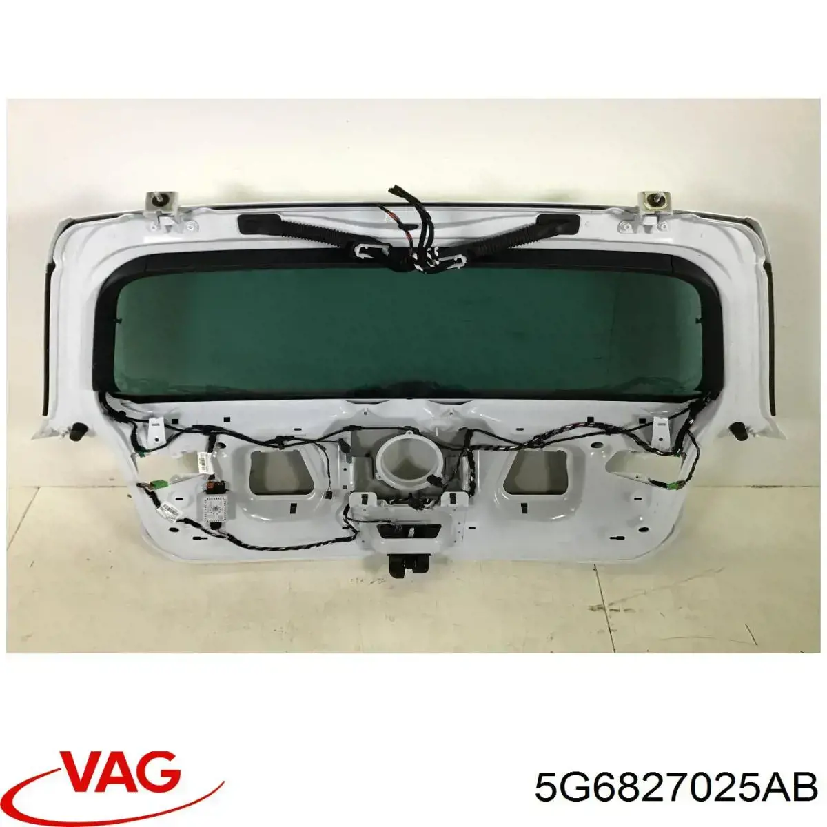 П'яті двері VAG 5G6827025AB ціна, від 301.57 USD