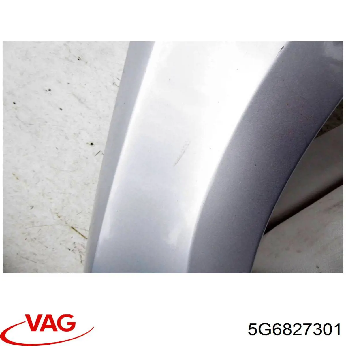 5G6827301 VAG Петля багажника