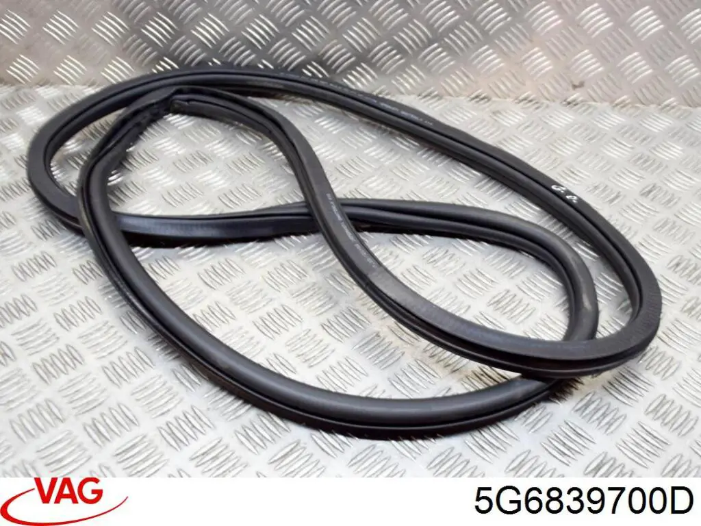  VAG 5G6839700C ціна, від 10.14 USD