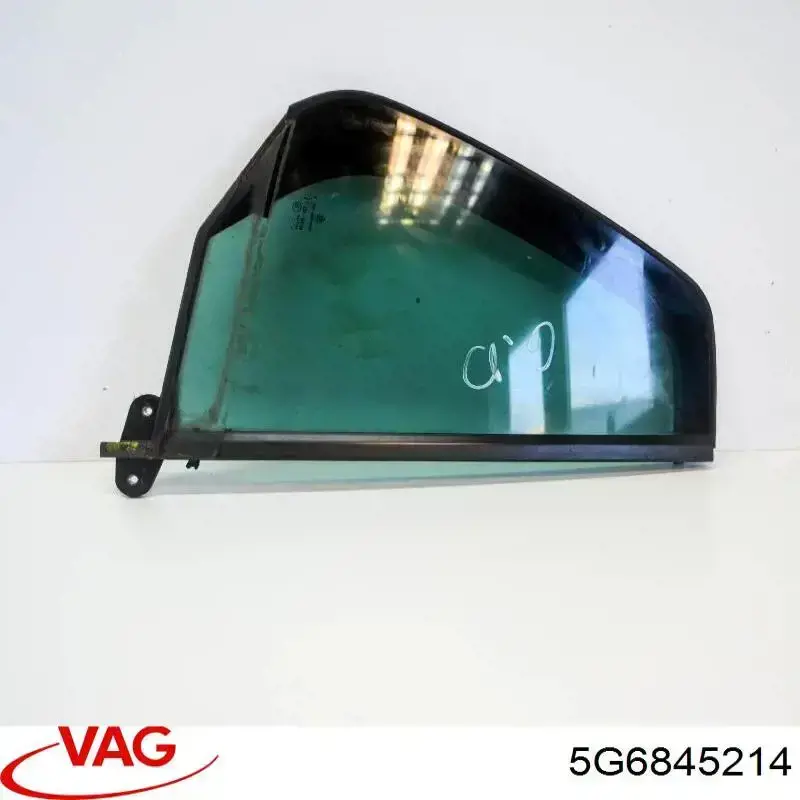 Задня кватирка права VAG 5G6845214 ціна, від 19.00 USD