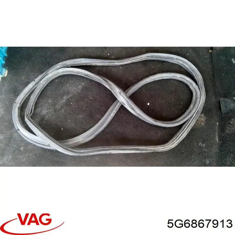 Купити 5G6867913 VAG 