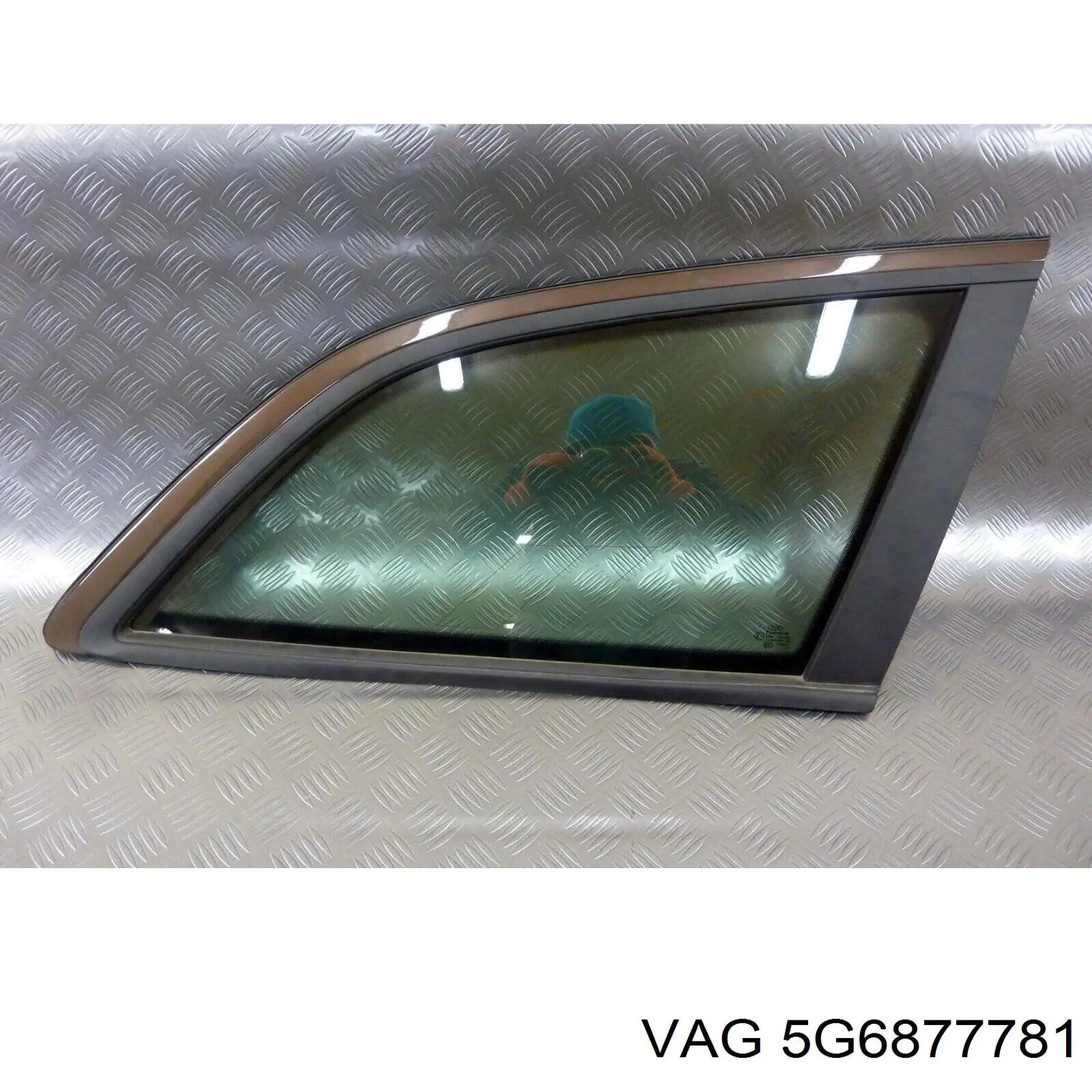  VAG 5G6877781 ціна, від 137.26 USD