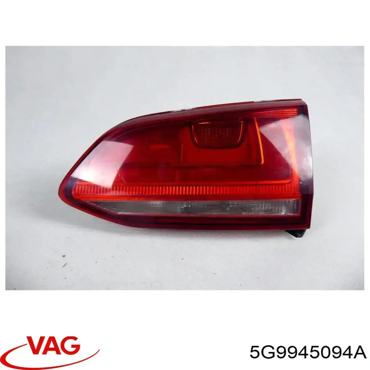 Купити 5G9945094E VAG Ліхтар задній внутрішній правий