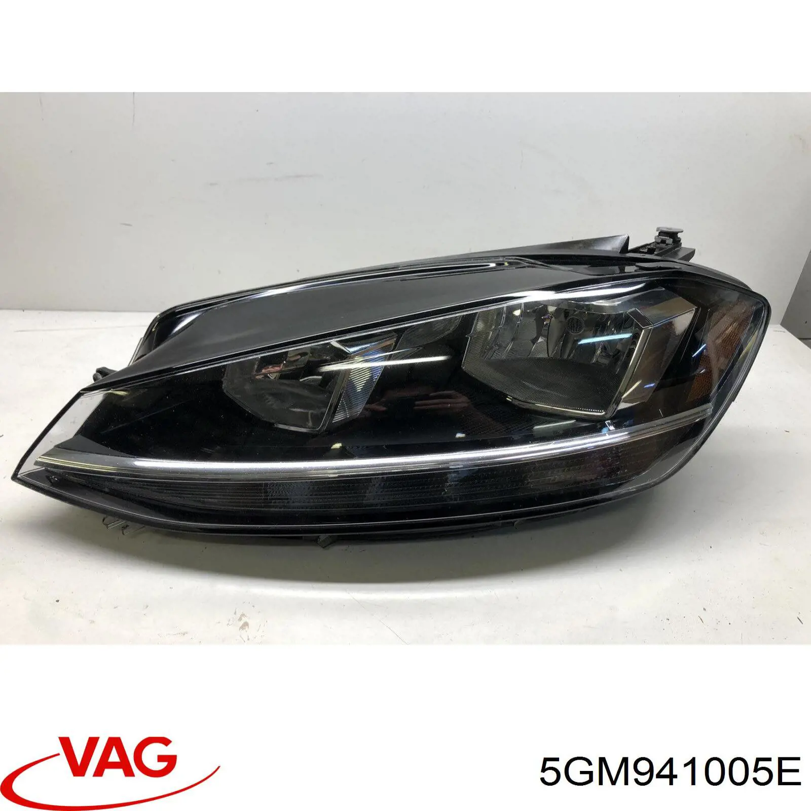 Фари VAG 5GM941005E ціна, від 69.06 USD
